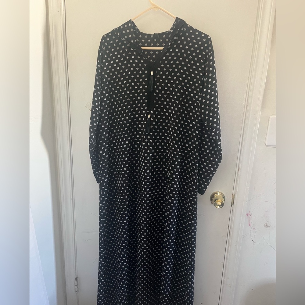 Black and White Moroccan African hoodie jellaba dress fits with size M and L